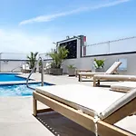 Cairns Central Studio 1012