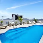 Cairns Central Studio 1012